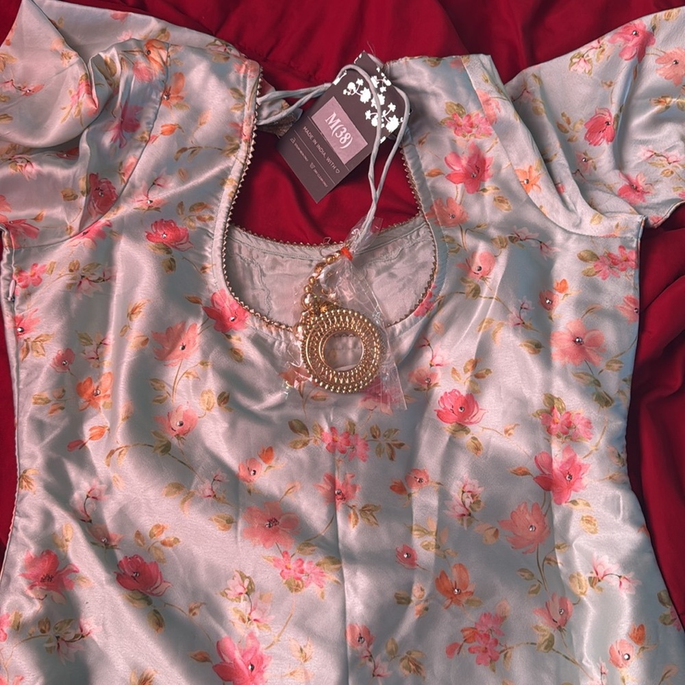 Floral Embellished Dress - Picture 12 of 14